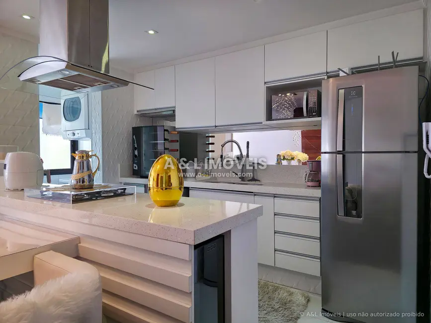 Foto 3 de Apartamento com 3 quartos à venda, 105m2 em Campos Do Jordao - SP