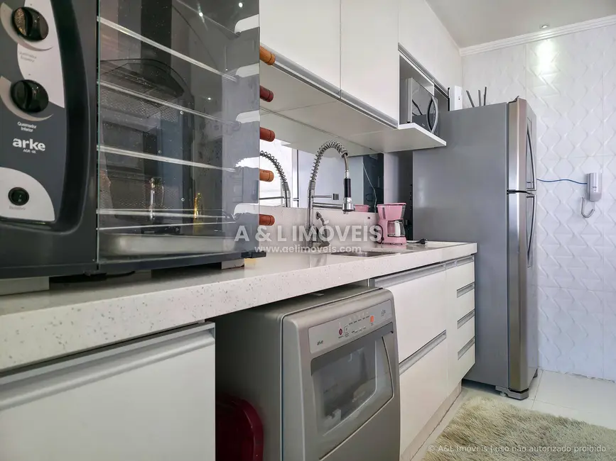 Foto 7 de Apartamento com 3 quartos à venda, 105m2 em Campos Do Jordao - SP