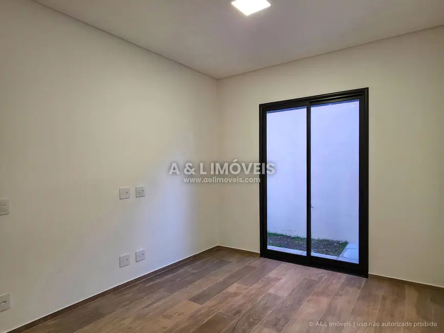 Foto 9 de Casa de Condomínio com 3 quartos à venda, 165m2 em Tremembe - SP