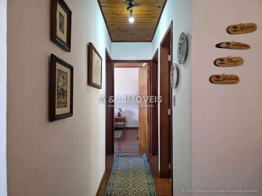 Foto 9 de Apartamento com 3 quartos à venda, 106m2 em Campos Do Jordao - SP