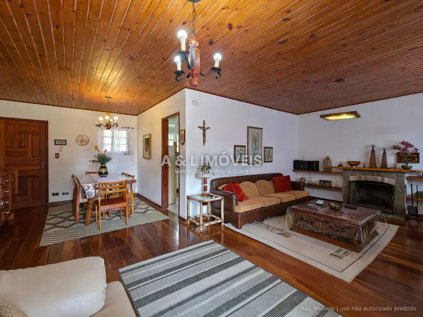 Foto 1 de Apartamento com 3 quartos à venda, 106m2 em Campos Do Jordao - SP