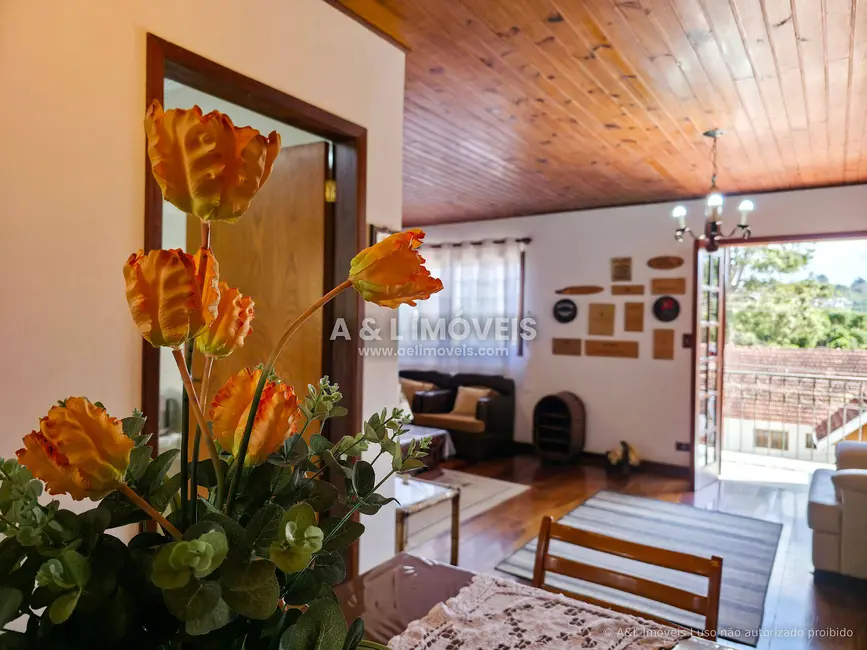 Foto 4 de Apartamento com 3 quartos à venda, 106m2 em Campos Do Jordao - SP