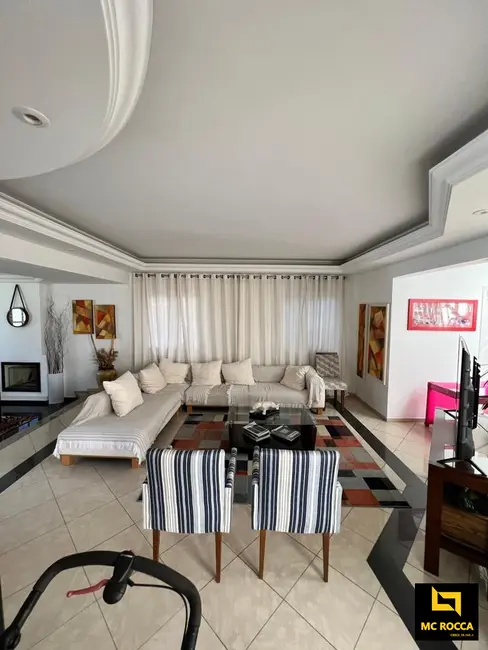 Foto 2 de Casa de Condomínio com 3 quartos à venda, 400m2 em Parque Terra Nova II, Sao Bernardo Do Campo - SP