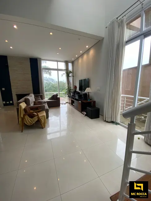 Foto 3 de Casa de Condomínio com 3 quartos à venda, 300m2 em Parque Terra Nova II, Sao Bernardo Do Campo - SP