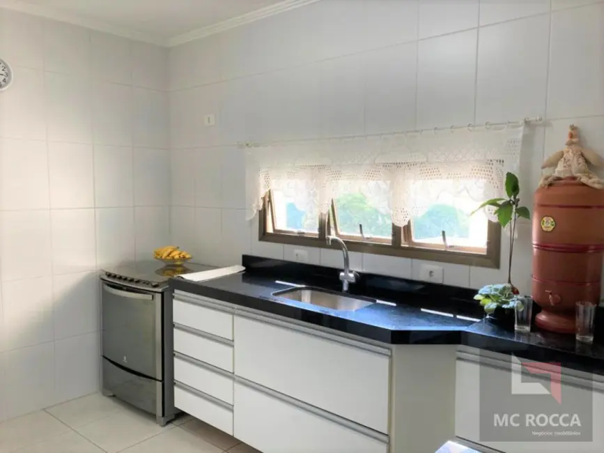 Foto 9 de Casa com 5 quartos à venda, 330m2 em Dos Casa, Sao Bernardo Do Campo - SP