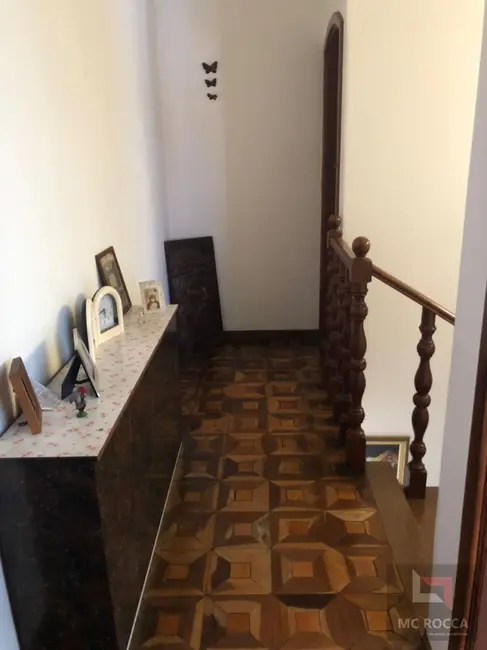 Foto 9 de Sobrado com 4 quartos à venda, 214m2 em Parque Industriário, Santo Andre - SP