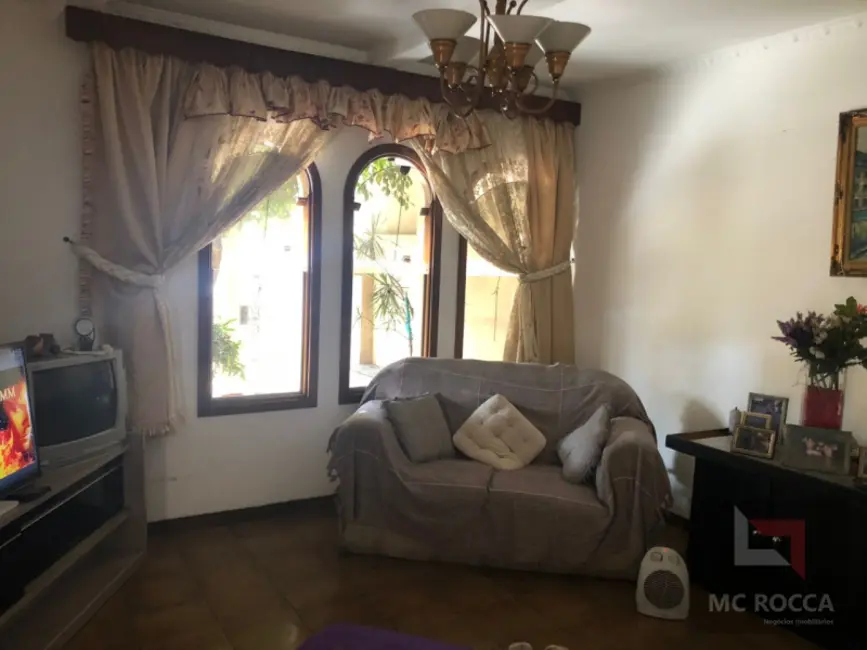 Foto 3 de Sobrado com 4 quartos à venda, 214m2 em Parque Industriário, Santo Andre - SP