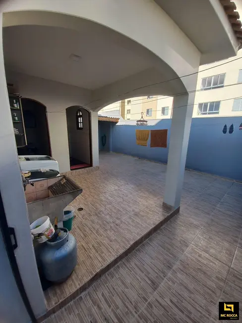 Foto 7 de Sobrado com 3 quartos à venda, 326m2 em Jardim Utinga, Santo Andre - SP