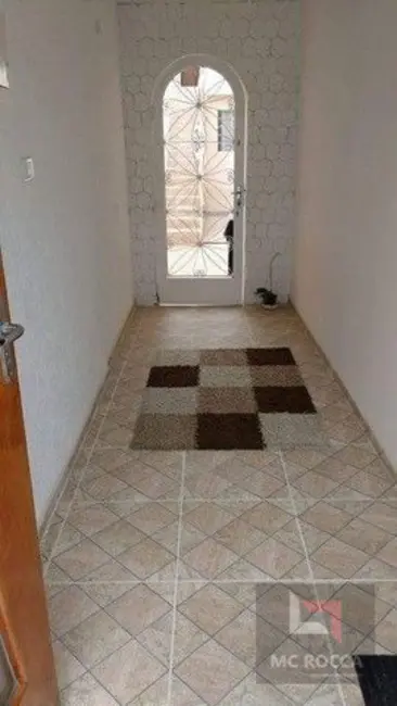 Sobrado com 4 quartos à venda, 250m2 em Vila Eldízia, Santo Andre - SP - imagem 4 Foto 4 de Sobrado com 4 quartos à venda, 250m2 em Vila Eldízia, Santo Andre - SP