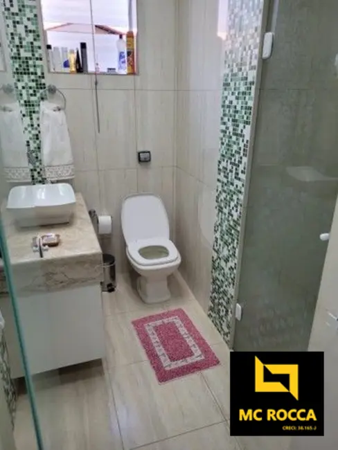 Foto 9 de Sobrado com 3 quartos à venda, 132m2 em Parque Jaçatuba, Santo Andre - SP