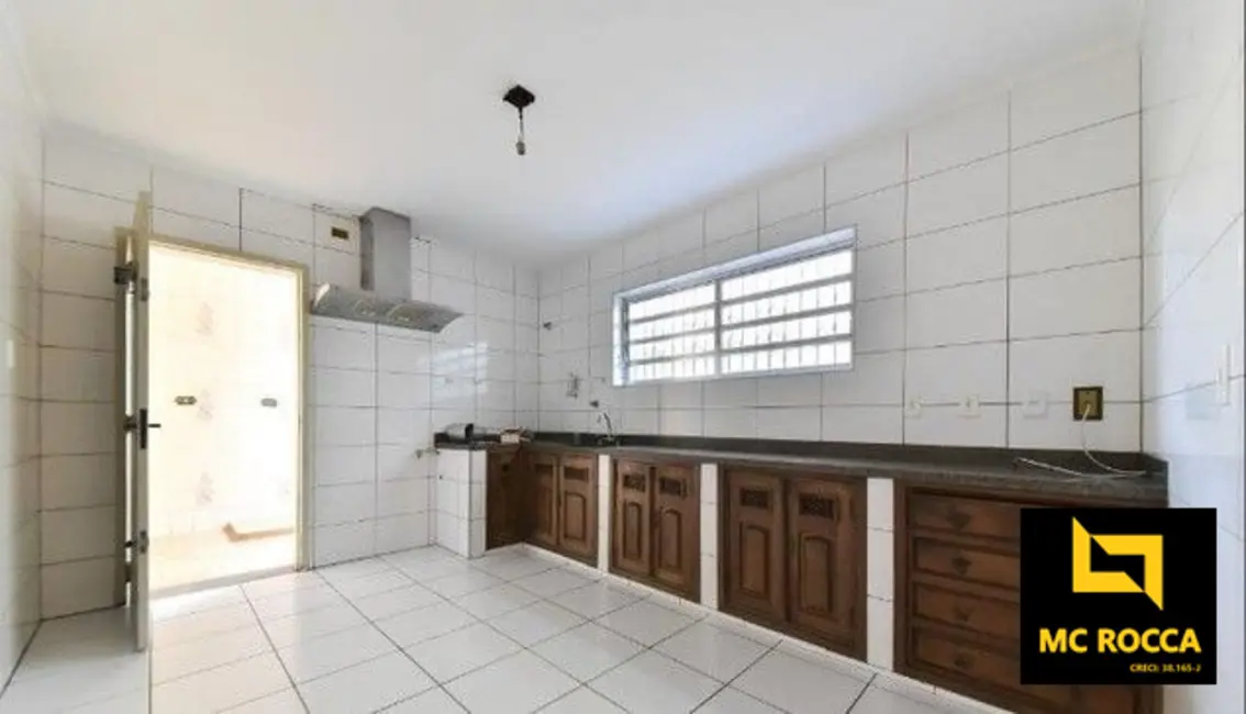 Foto 4 de Sobrado com 4 quartos para alugar, 360m2 em Paulicéia, Sao Bernardo Do Campo - SP