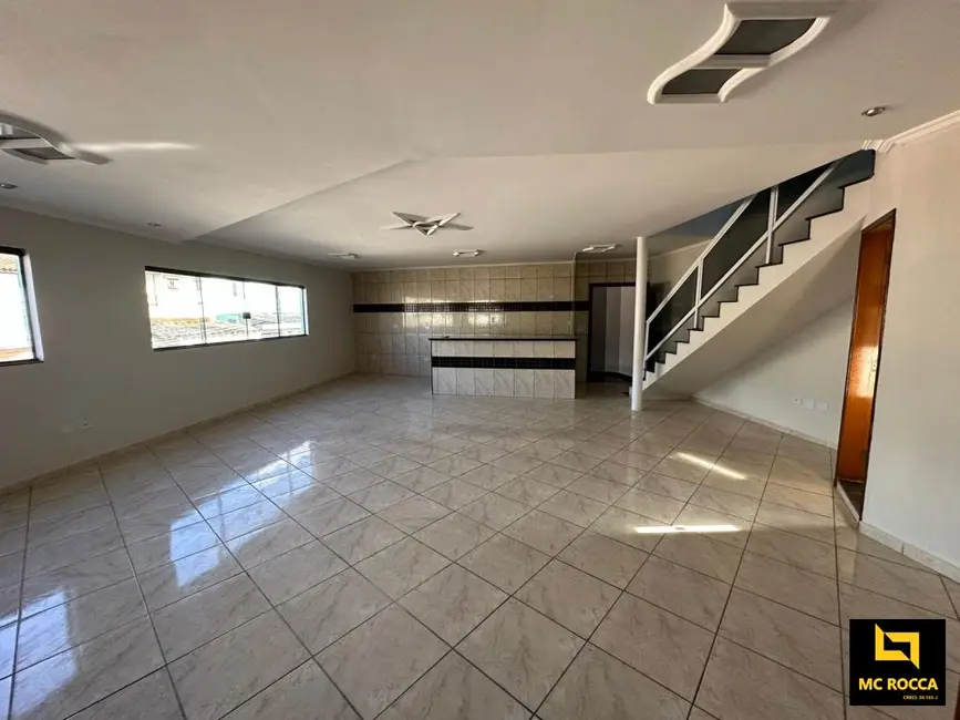 Foto 3 de Sobrado com 3 quartos à venda, 294m2 em Vila Tibiriçá, Santo Andre - SP