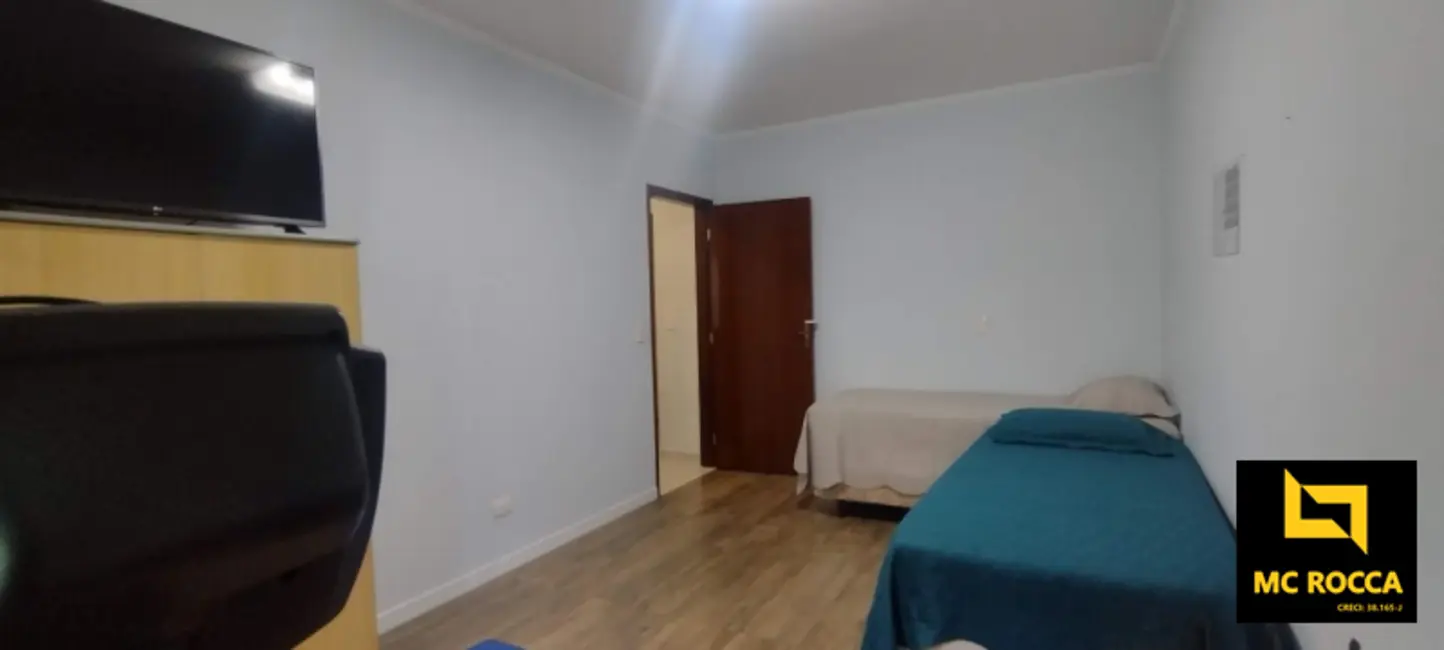 Foto 9 de Sobrado com 3 quartos à venda, 224m2 em Vila Guarani, Santo Andre - SP