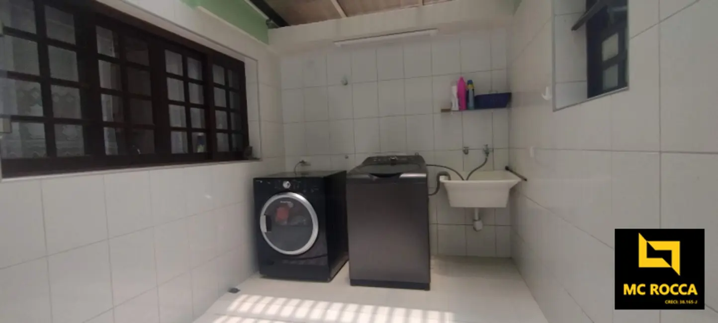 Foto 7 de Sobrado com 3 quartos à venda, 224m2 em Vila Guarani, Santo Andre - SP