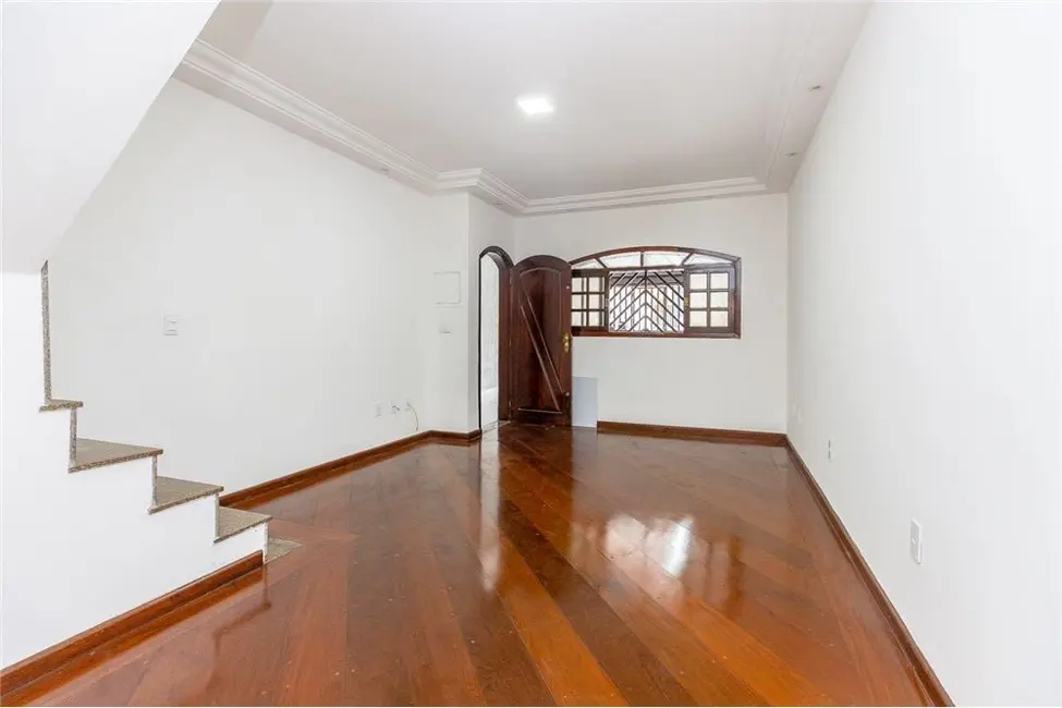 Foto 2 de Casa com 3 quartos à venda, 165m2 em Jardim das Maravilhas, Santo Andre - SP