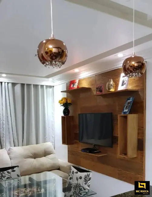 Foto 1 de Apartamento com 2 quartos à venda, 43m2 em Canhema, Diadema - SP
