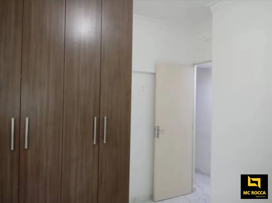 Foto 7 de Apartamento com 2 quartos à venda, 43m2 em Canhema, Diadema - SP