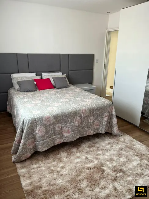 Sobrado com 3 quartos à venda, 207m2 em São João Clímaco, São Paulo - SP - imagem 6 Foto 6 de Sobrado com 3 quartos à venda, 207m2 em São João Clímaco, São Paulo - SP