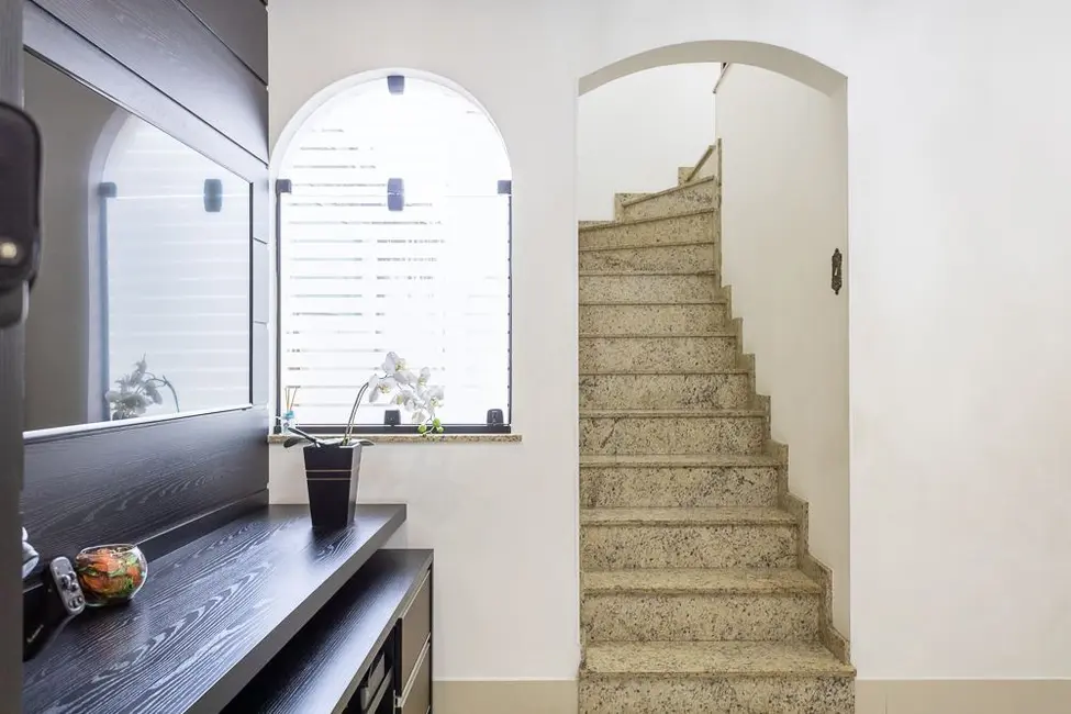 Casa com 3 quartos à venda, 203m2 em Parque Erasmo Assunção, Santo Andre - SP - imagem 5 Foto 5 de Casa com 3 quartos à venda, 203m2 em Parque Erasmo Assunção, Santo Andre - SP