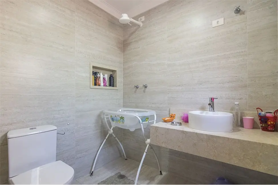 Foto 2 de Casa com 3 quartos à venda, 360m2 em Vila Curuçá, Santo Andre - SP