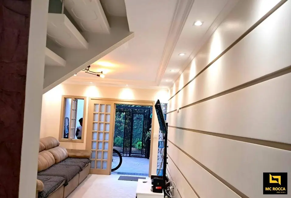 Foto 2 de Casa de Vila com 3 quartos à venda, 185m2 em Vila Olímpia, São Paulo - SP