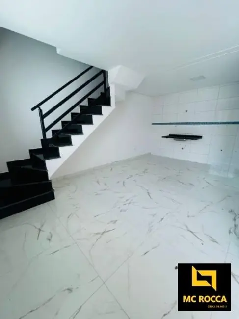 Sobrado com 2 quartos à venda, 76m2 em Parque Novo Oratório, Santo Andre - SP - imagem 4 Foto 4 de Sobrado com 2 quartos à venda, 76m2 em Parque Novo Oratório, Santo Andre - SP