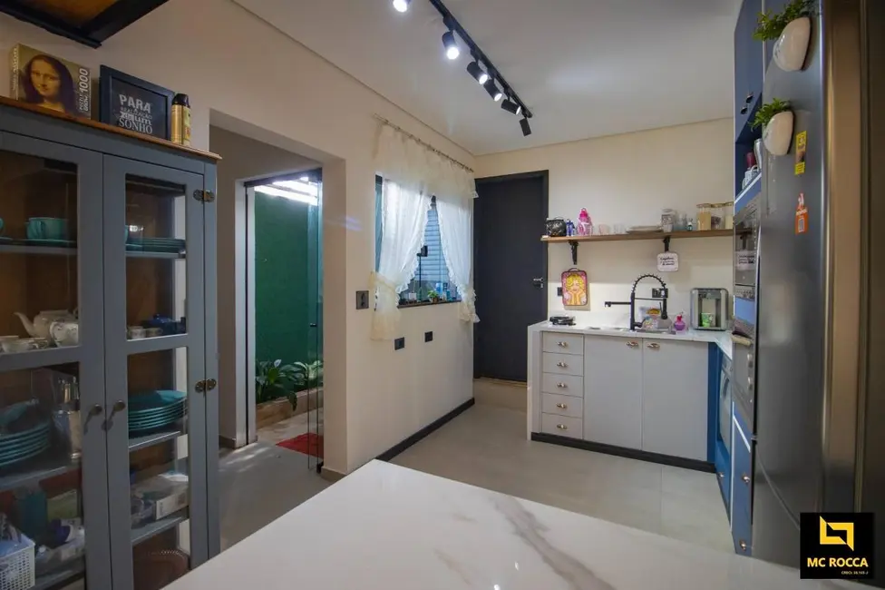 Foto 9 de Sobrado com 4 quartos à venda, 228m2 em Ferrazópolis, Sao Bernardo Do Campo - SP