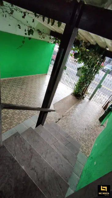 Sobrado com 3 quartos para alugar, 235m2 em Vila Alzira, Santo Andre - SP - imagem 2 Foto 2 de Sobrado com 3 quartos para alugar, 235m2 em Vila Alzira, Santo Andre - SP