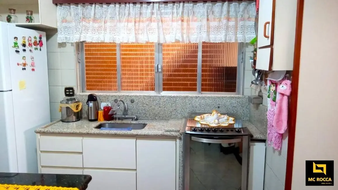 Foto 9 de Sobrado com 3 quartos à venda, 195m2 em Santa Terezinha, Sao Bernardo Do Campo - SP