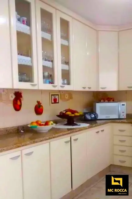 Sobrado com 5 quartos à venda, 400m2 em Nova Petrópolis, Sao Bernardo Do Campo - SP - imagem 5 Foto 5 de Sobrado com 5 quartos à venda, 400m2 em Nova Petrópolis, Sao Bernardo Do Campo - SP