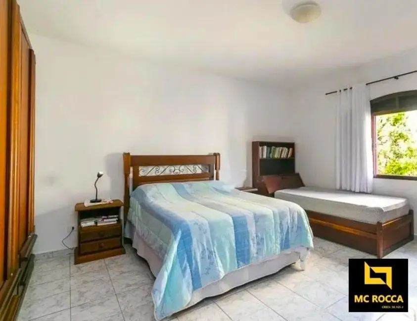 Sobrado com 5 quartos à venda, 400m2 em Nova Petrópolis, Sao Bernardo Do Campo - SP - imagem 7 Foto 7 de Sobrado com 5 quartos à venda, 400m2 em Nova Petrópolis, Sao Bernardo Do Campo - SP