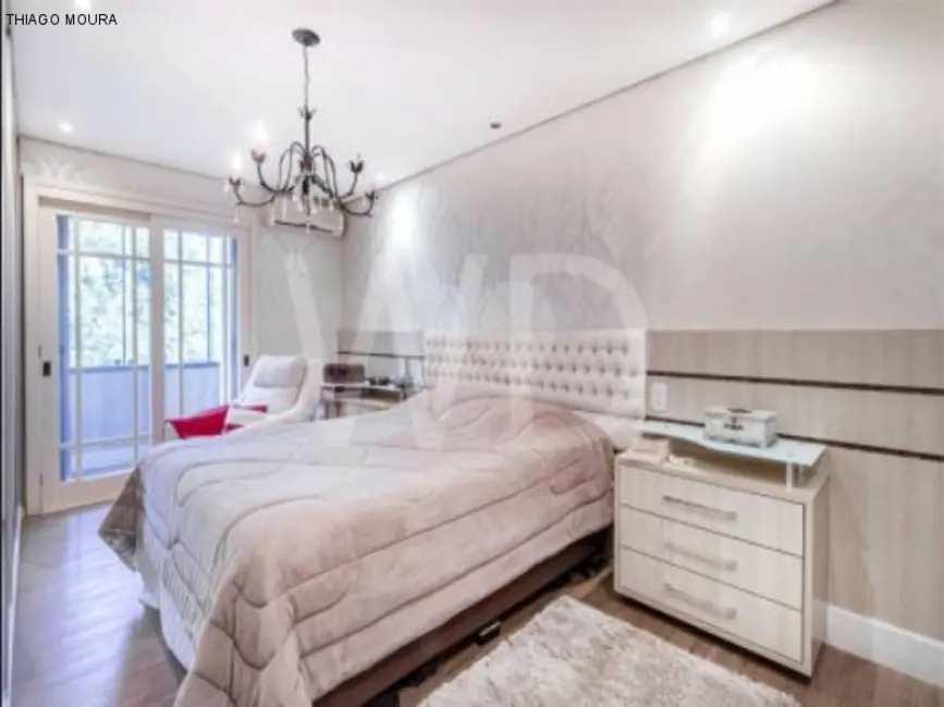 Foto 9 de Apartamento com 3 quartos à venda, 314m2 em Jardim Itu, Porto Alegre - RS