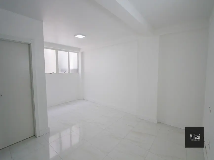 Casa com 4 quartos à venda, 598m2 em Cinqüentenário, Caxias Do Sul - RS - imagem 8 Foto 8 de Casa com 4 quartos à venda, 598m2 em Cinqüentenário, Caxias Do Sul - RS