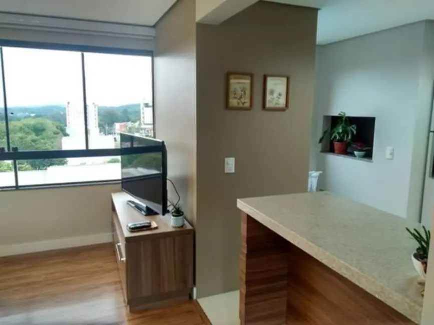Foto 8 de Apartamento com 2 quartos à venda, 61m2 em Caxias Do Sul - RS