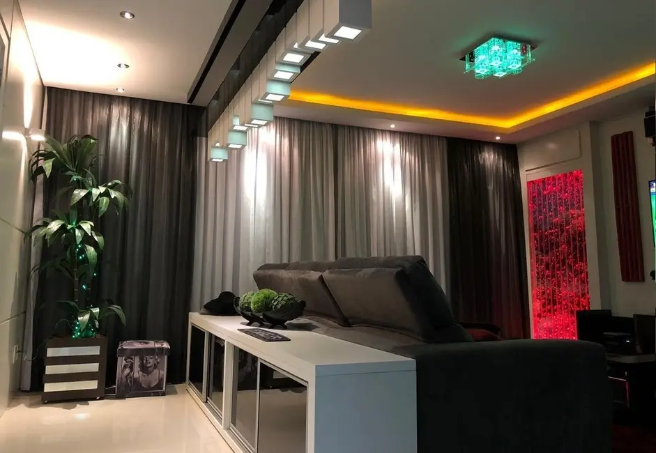 Apartamento com 3 quartos à venda, 125m2 em Caxias Do Sul - RS - imagem 8 Foto 8 de Apartamento com 3 quartos à venda, 125m2 em Caxias Do Sul - RS