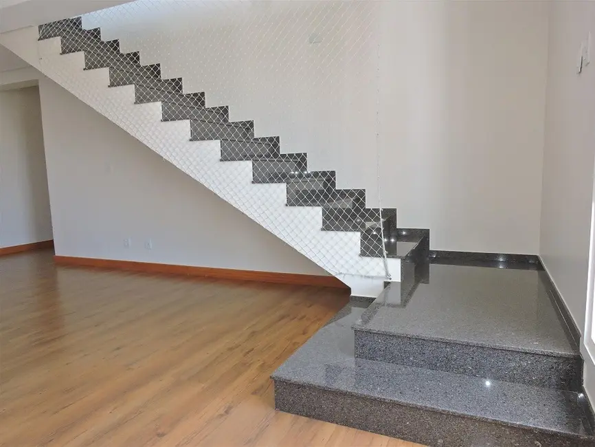 Foto 4 de Apartamento com 3 quartos à venda, 248m2 em Centro, Caxias Do Sul - RS