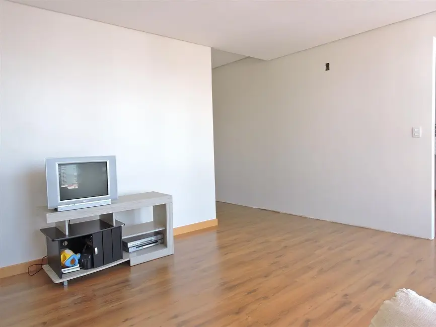 Foto 8 de Apartamento com 3 quartos à venda, 248m2 em Centro, Caxias Do Sul - RS