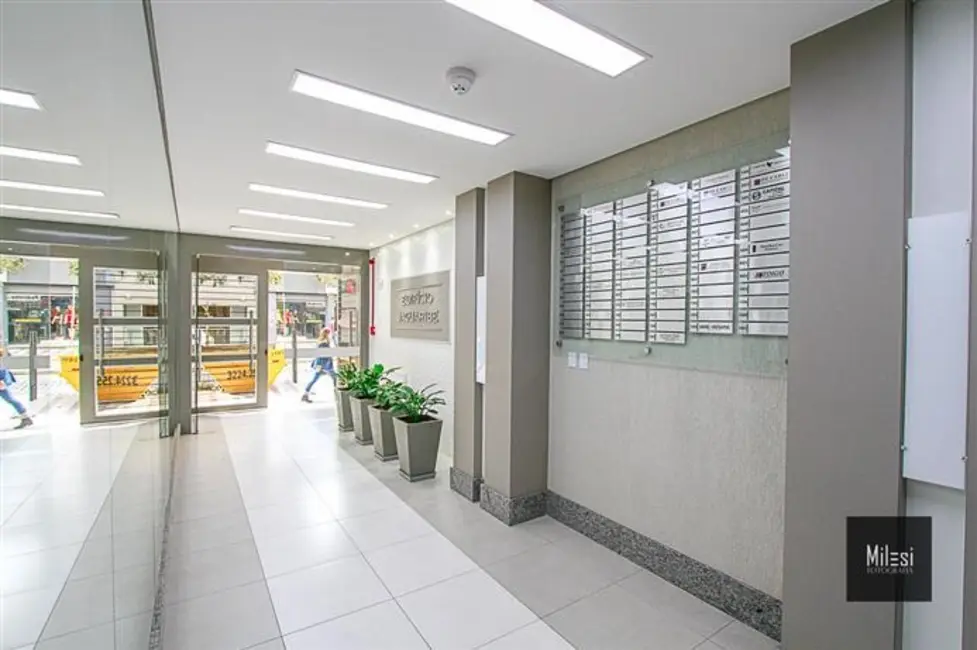 Apartamento com 1 quarto à venda, 54m2 em Centro, Caxias Do Sul - RS - imagem 3 Foto 3 de Apartamento com 1 quarto à venda, 54m2 em Centro, Caxias Do Sul - RS