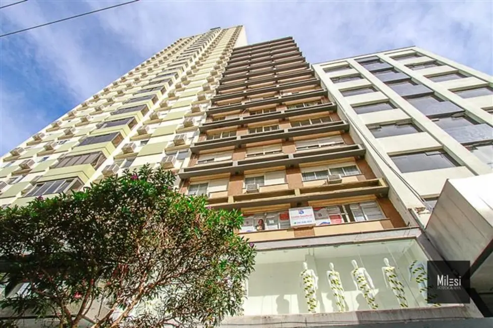 Foto 1 de Apartamento com 1 quarto à venda, 54m2 em Centro, Caxias Do Sul - RS