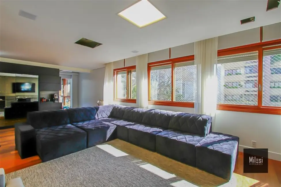 Apartamento com 4 quartos à venda, 267m2 em Exposição, Caxias Do Sul - RS - imagem 9 Foto 9 de Apartamento com 4 quartos à venda, 267m2 em Exposição, Caxias Do Sul - RS