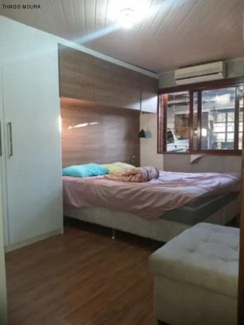 Foto 3 de Casa com 2 quartos à venda, 90m2 em Rubem Berta, Porto Alegre - RS