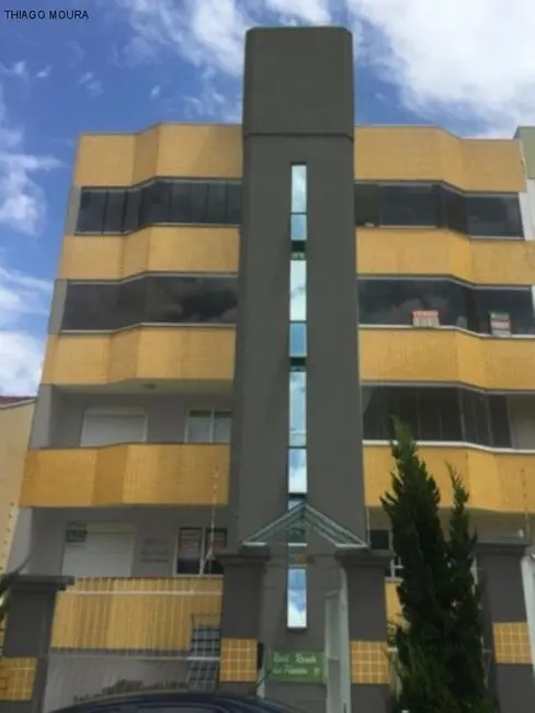 Foto 2 de Apartamento com 2 quartos à venda, 80m2 em Charqueadas, Caxias Do Sul - RS