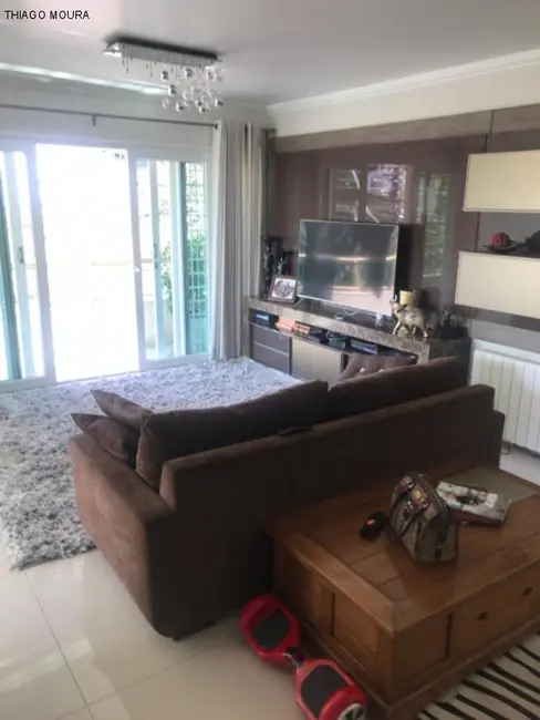 Apartamento com 3 quartos à venda, 191m2 em Caxias Do Sul - RS - imagem 5 Foto 5 de Apartamento com 3 quartos à venda, 191m2 em Caxias Do Sul - RS