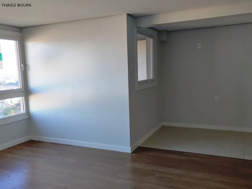 Foto 2 de Apartamento com 1 quarto à venda, 46m2 em Caxias Do Sul - RS