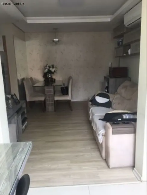 Foto 2 de Apartamento com 2 quartos à venda, 70m2 em Jardim Itu, Porto Alegre - RS