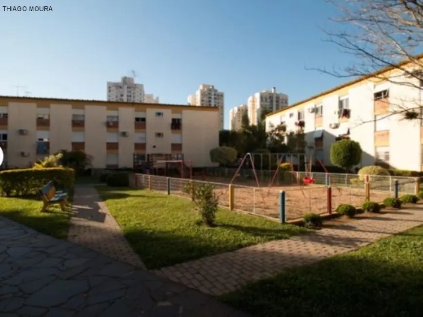 Apartamento com 3 quartos à venda, 85m2 em Passo da Areia, Porto Alegre - RS - imagem 9 Foto 9 de Apartamento com 3 quartos à venda, 85m2 em Passo da Areia, Porto Alegre - RS