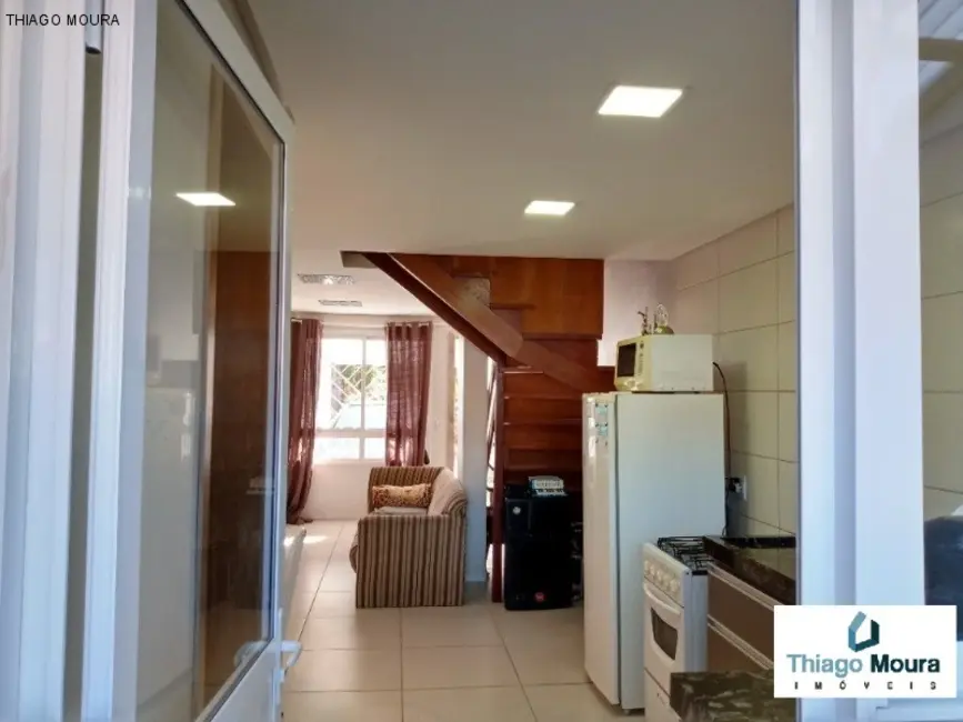 Casa com 2 quartos à venda, 70m2 em Desvio Rizzo, Caxias Do Sul - RS - imagem 6 Foto 6 de Casa com 2 quartos à venda, 70m2 em Desvio Rizzo, Caxias Do Sul - RS