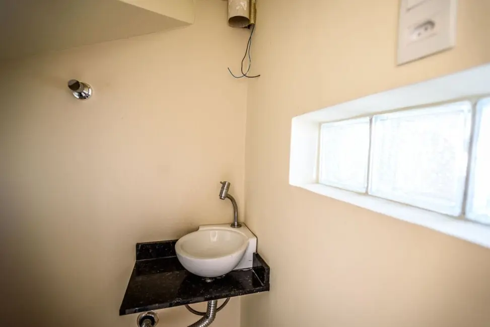 Casa com 3 quartos à venda, 151m2 em Parque Santa Fé, Porto Alegre - RS - imagem 5 Foto 5 de Casa com 3 quartos à venda, 151m2 em Parque Santa Fé, Porto Alegre - RS