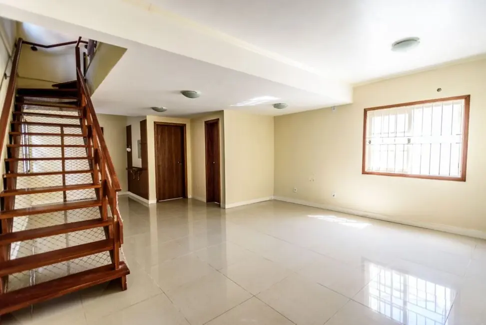 Foto 7 de Casa com 4 quartos à venda, 225m2 em Tristeza, Porto Alegre - RS