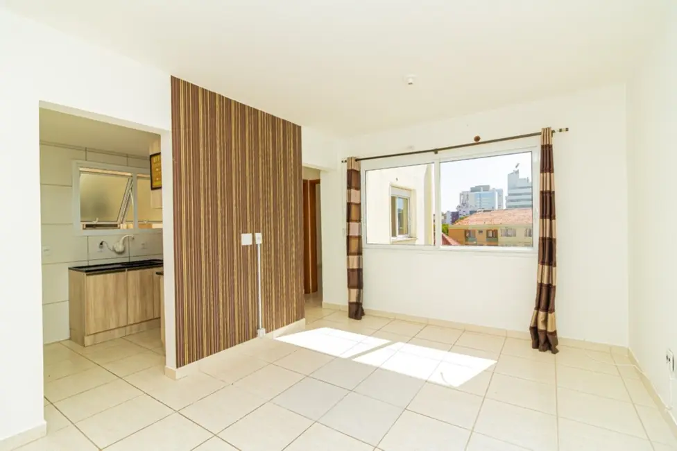 Foto 4 de Apartamento com 1 quarto à venda, 42m2 em Camaquã, Porto Alegre - RS